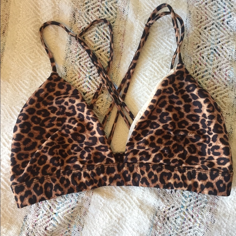 Acacia bikini top